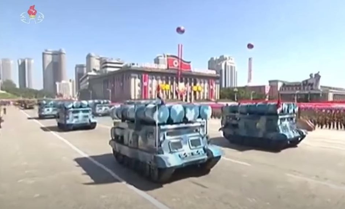 朝鲜此前在阅兵式展示的反舰巡航导弹。