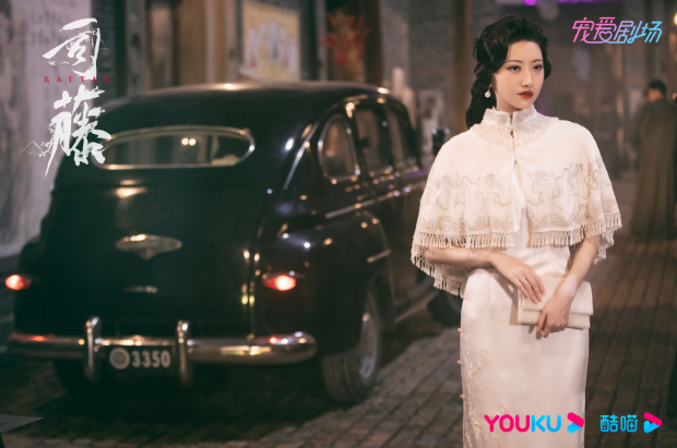 ▲剧中，景甜有很多旗袍造型。