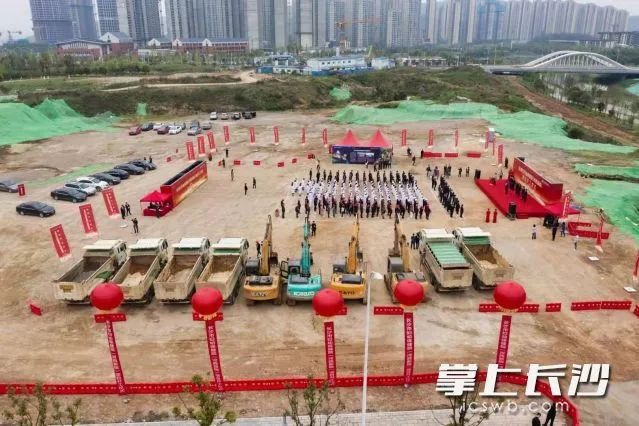 △29日，“健康长沙”建设PPP项目长沙市妇幼保健院（河西新院）项目开工。