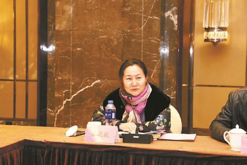 余晓毅在江苏省暨常州市检察工作情况通报会上听取工作通报