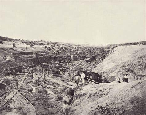 苏伊士运河工地，图片来源：wiki 