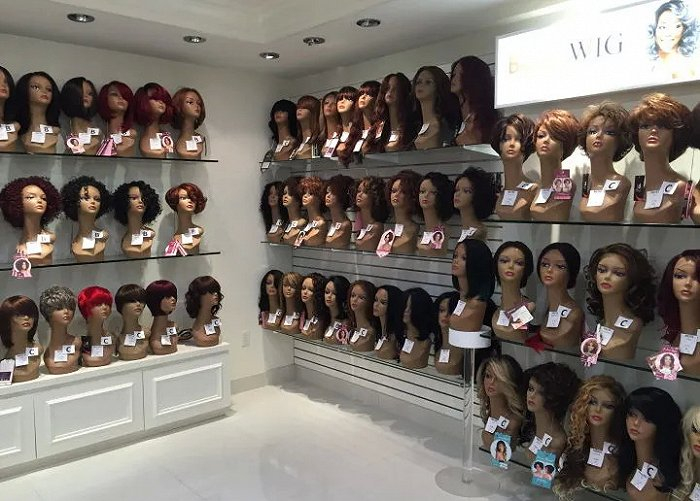 韩国一家假发企业的产品