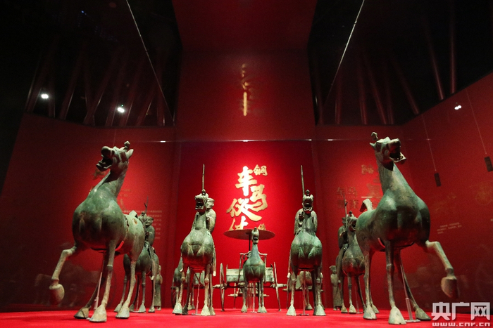 　　展出的文物（央广网发 成都武侯祠博物馆供图）