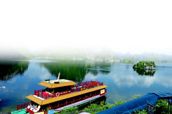 大龙湖山清水秀 本报记者赖有光摄