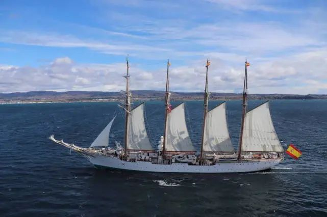 “胡安·塞巴斯蒂安·德·埃尔卡诺”号（资料图）