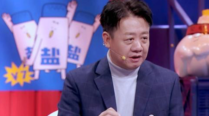 在《奇葩说》中的刘擎。