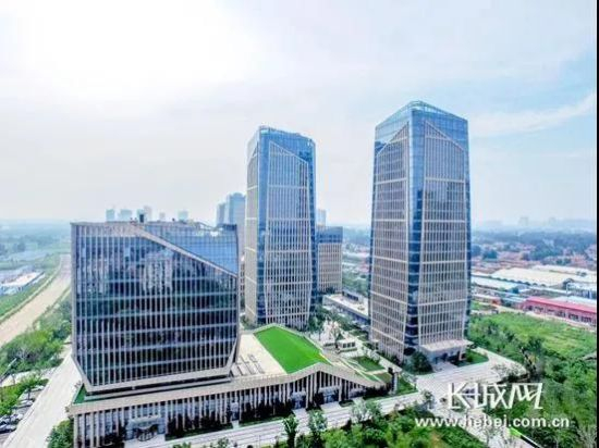燕郊高新区蓬勃发展的科创园——燕京总部基地。于海军 摄
