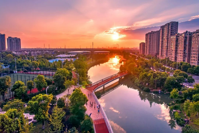 ▲镇海区绿轴体育公园