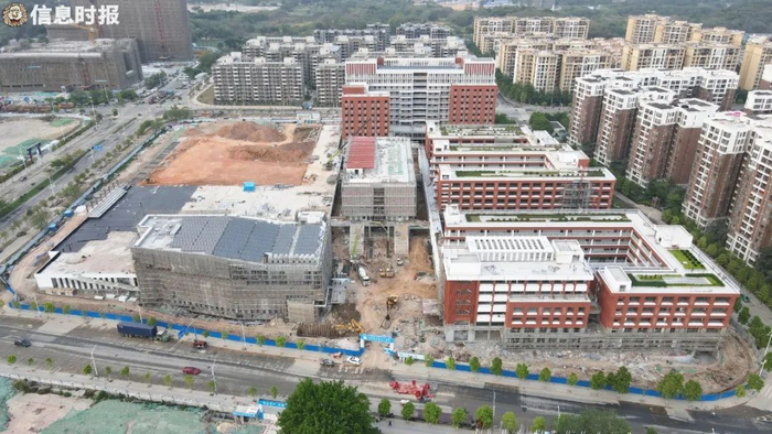 今年3月，正在建设中的清华附中湾区学校。信息时报记者 叶伟报 摄