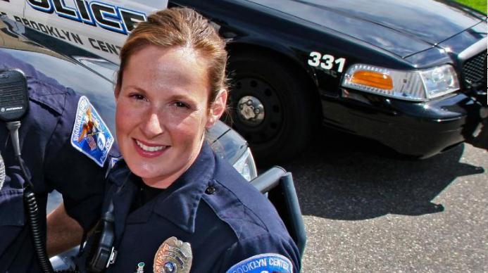 涉事女警 资料图