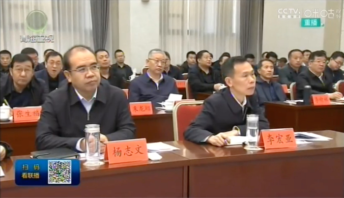 李宏亚（右）&nbsp;截图来源：青海卫视