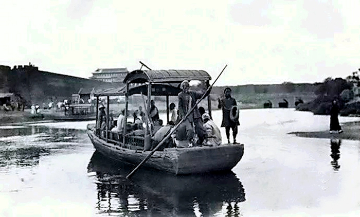 图为《京门九衢图》——创作资料用图