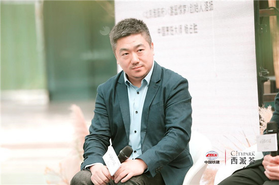 （嘉宾在现场拍摄，中国铁建西派荟供图，央广网发）