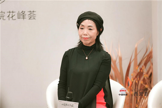 （嘉宾在现场拍摄，中国铁建西派荟供图，央广网发）