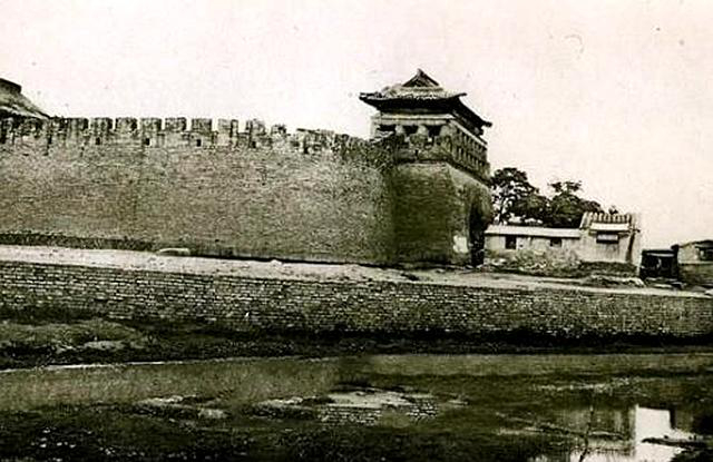 　　图为《京门九衢图》——创作资料用图