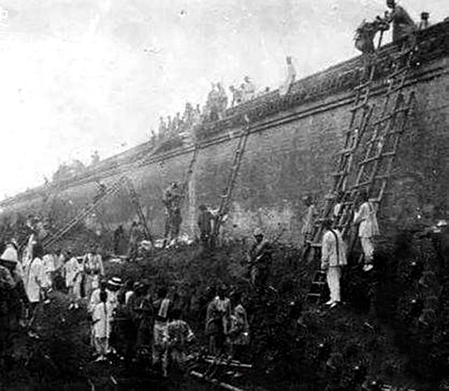 　　图为《京门九衢图》——创作资料用图