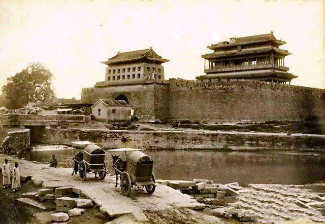 　　图为《京门九衢图》——创作资料用图