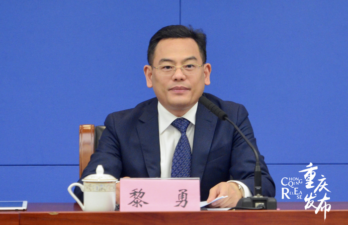 黎勇介绍有关情况 龚浩月 摄