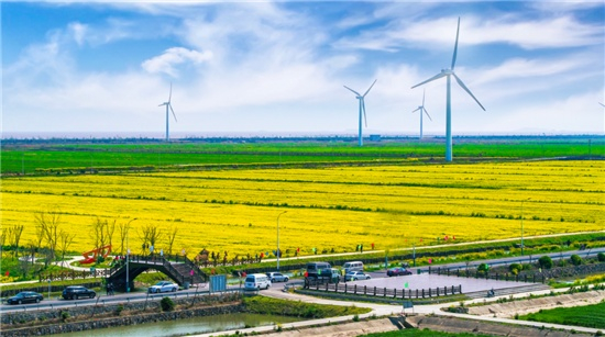 （春风蓝湾实拍图，春风蓝湾供图，央广网发）