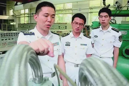 43岁的院士候选人，来自海军|王东|中国工程院|院士增选|海军工程大学|名单_新浪军事_新浪新闻