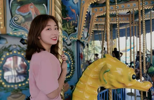 重庆一中语文教师王馨怡（央广网发 重庆一中供图）