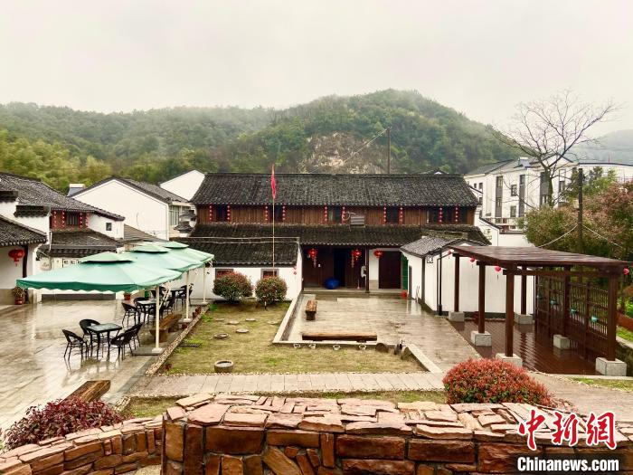 云松自然村一影 项菁 摄