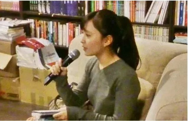 ▲林奕含生前露面的新书活动。