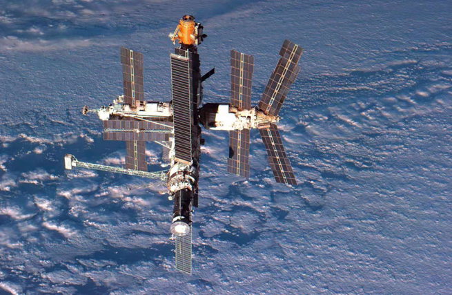 “和平号”空间站全貌