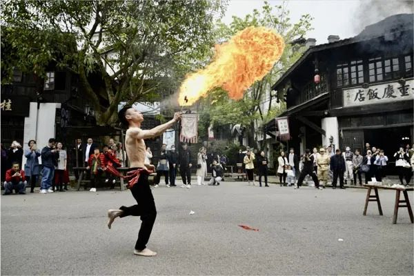 现场表演精彩不断  两江新区宣传部供图