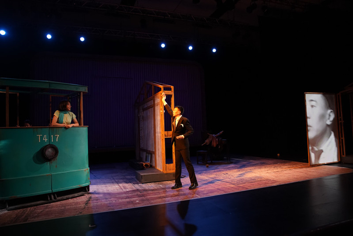 　　国家大剧院话剧《十字街头》排练现场（国家大剧院供图）