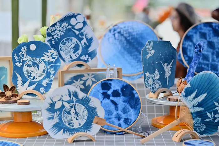 创意满满，别出心裁的展品（央广网发 育才中学供图）