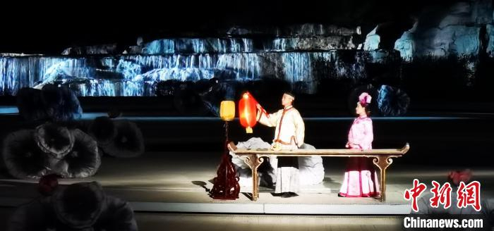 《鼎盛王朝·康熙大典》实景演出 张桂芹 摄