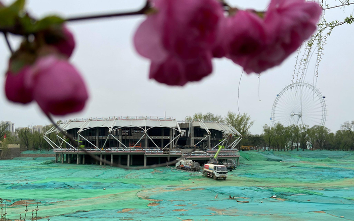 正在建设的滨水图书馆。新京报记者 王贵彬 摄