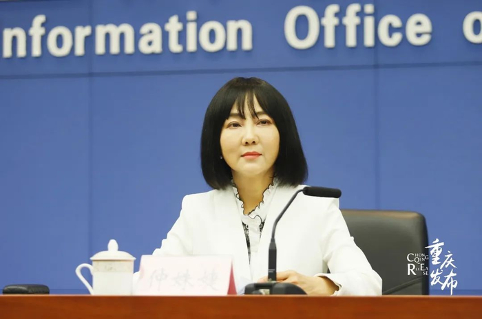 仲姝婕回答记者提问 邹乐 摄
