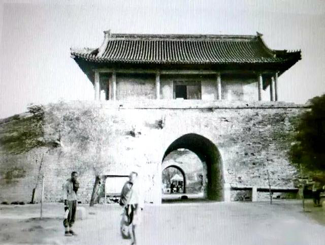 图为《京门九衢图》——创作资料用图