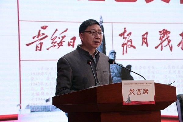 中国新闻史学会秘书长、中国人民大学新闻学院教授邓绍根致辞。中青报・中青网记者 李川 摄