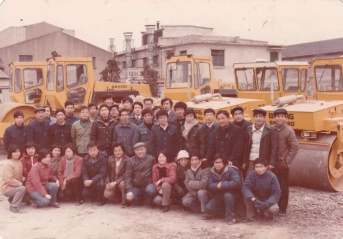 沪嘉高速建设者合影