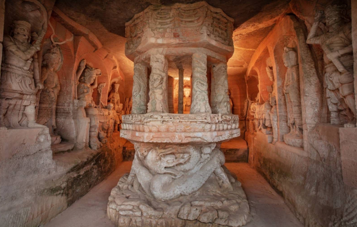 北山第136号转轮经藏窟 罗国家 摄