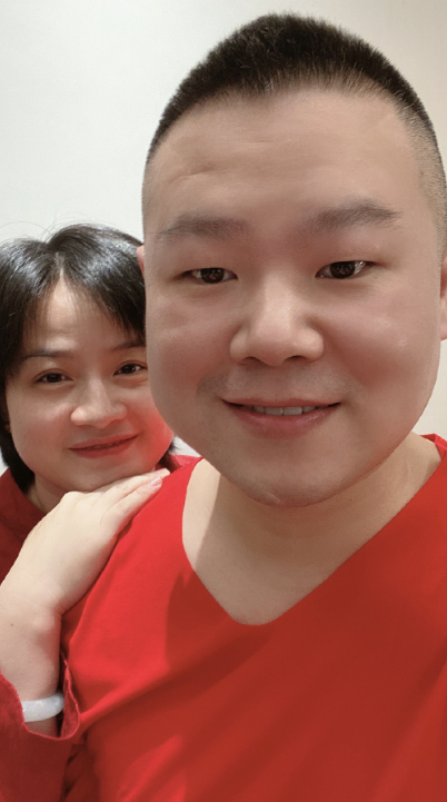 岳云鹏老婆术后9个月复查发文感慨要活的尽兴曾为治病剃光头