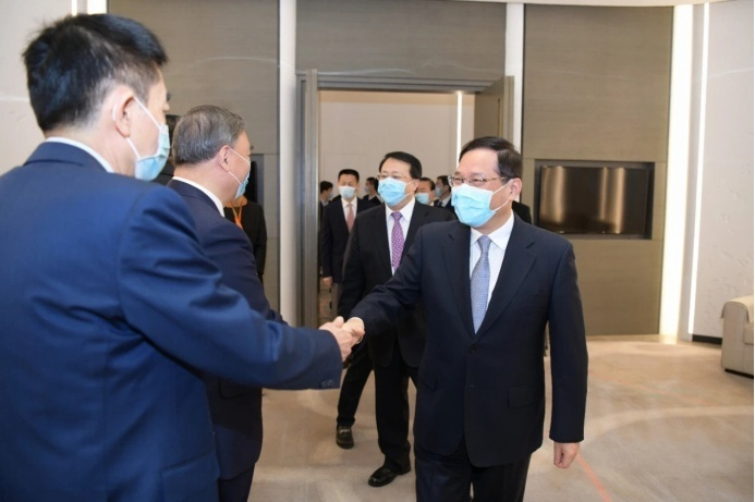 李强、龚正会见部分全球招商合作伙伴代表和企业代表，共话未来发展