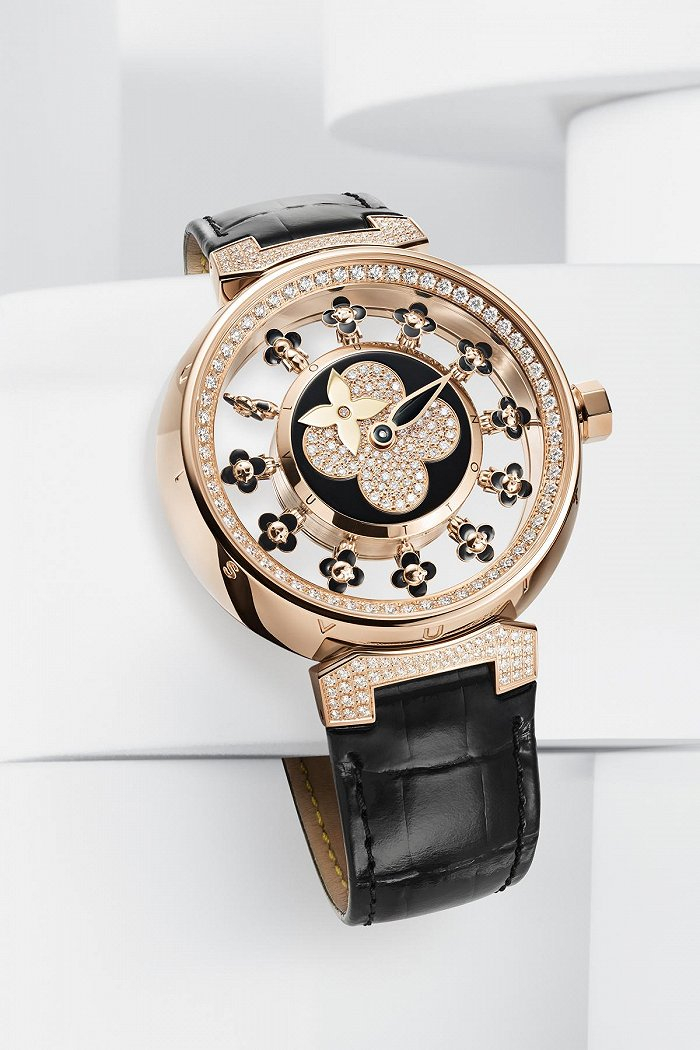 Tambour Spin Time Air Vivienne时光飞旋腕表  图片来源：LOUIS VUITTON