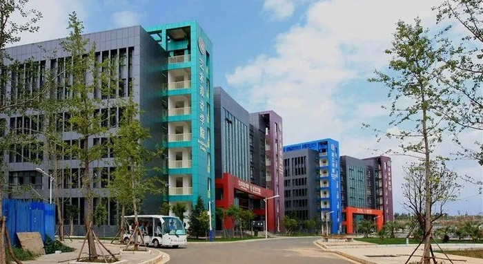 昆明冶金高等专科学校 图源：昆明冶金高等专科学校官网