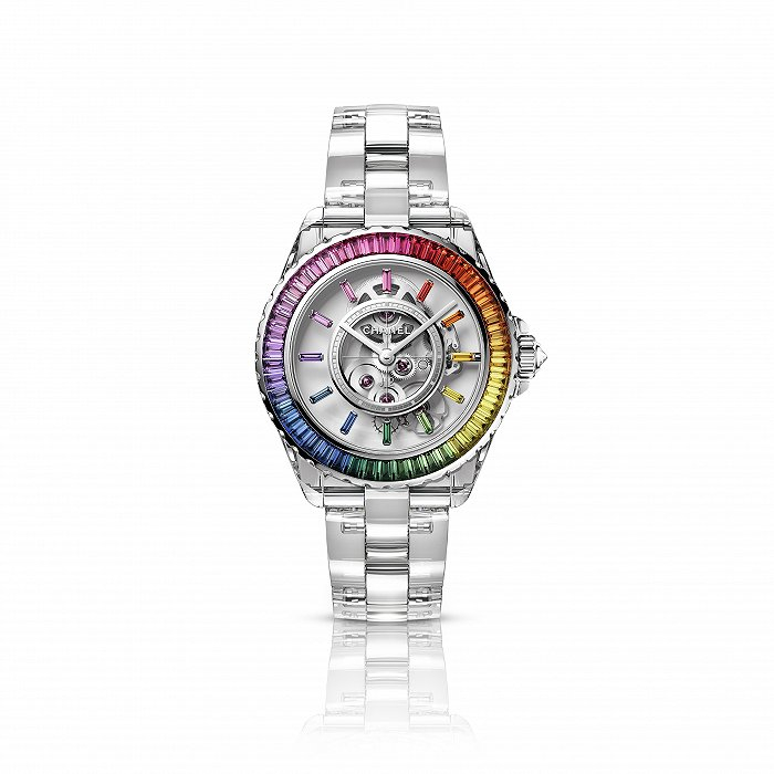J12 XRAY ELECTRO CALIBER 3.1 H6824  图片来源：CHANEL