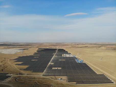 ▲南瑞集团参建的张北风光储输、湖北阳光扶贫等重点工程现场