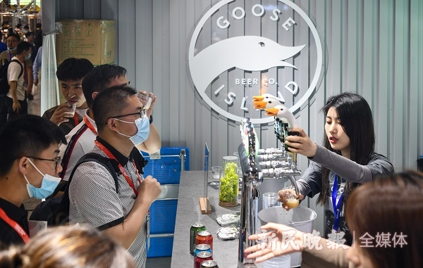 图说：2021亚洲国际精酿啤酒展览会在世博展览馆开幕 