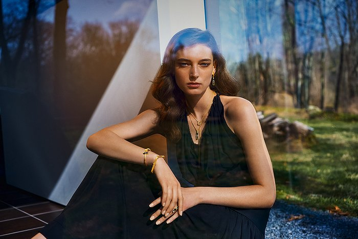 g*系列  图片来源：周生生