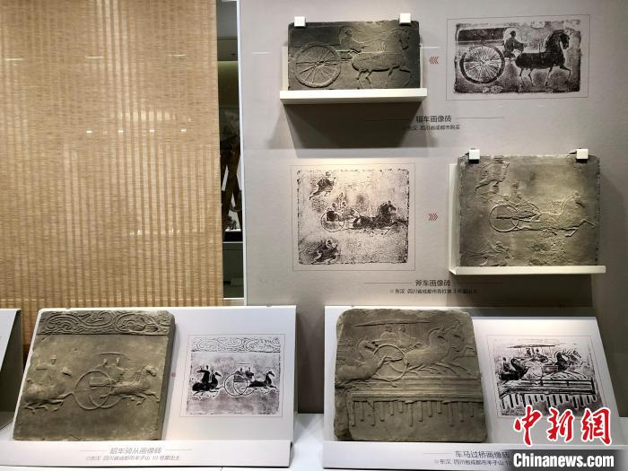 图为汉代画像砖。　钟旖 摄