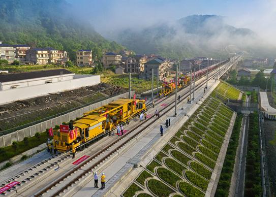 黔张常铁路咸丰站_黔张常铁路在永顺站建站吗_黔张常铁路在永顺站建站吗