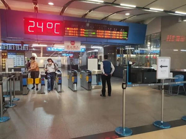 台铁通勤人数减少