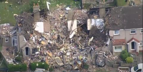 　　燃气爆炸导致房屋坍塌（视频截图）